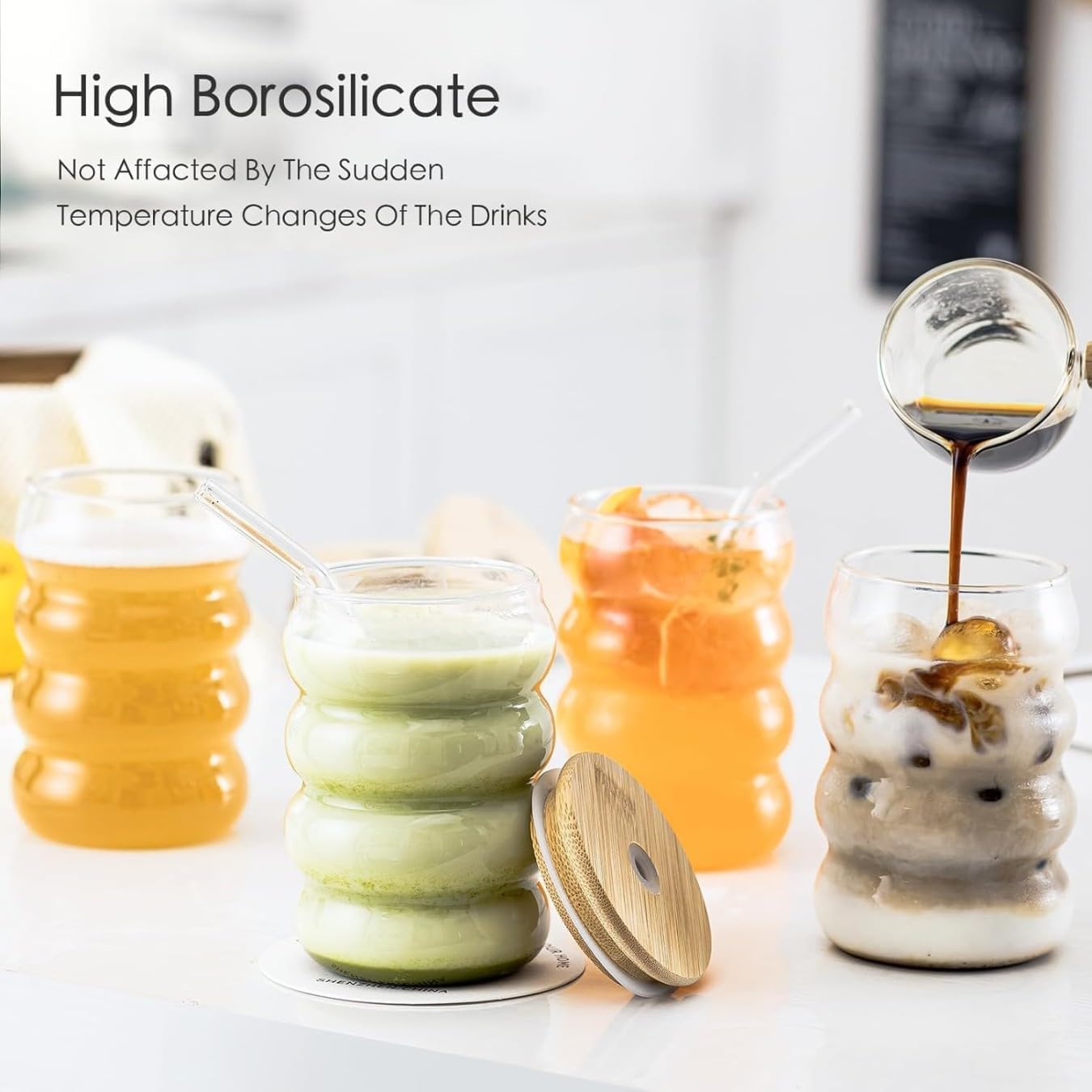 Leakproof bamboo lid and reusable glass straw β eco tumbler details close-up
