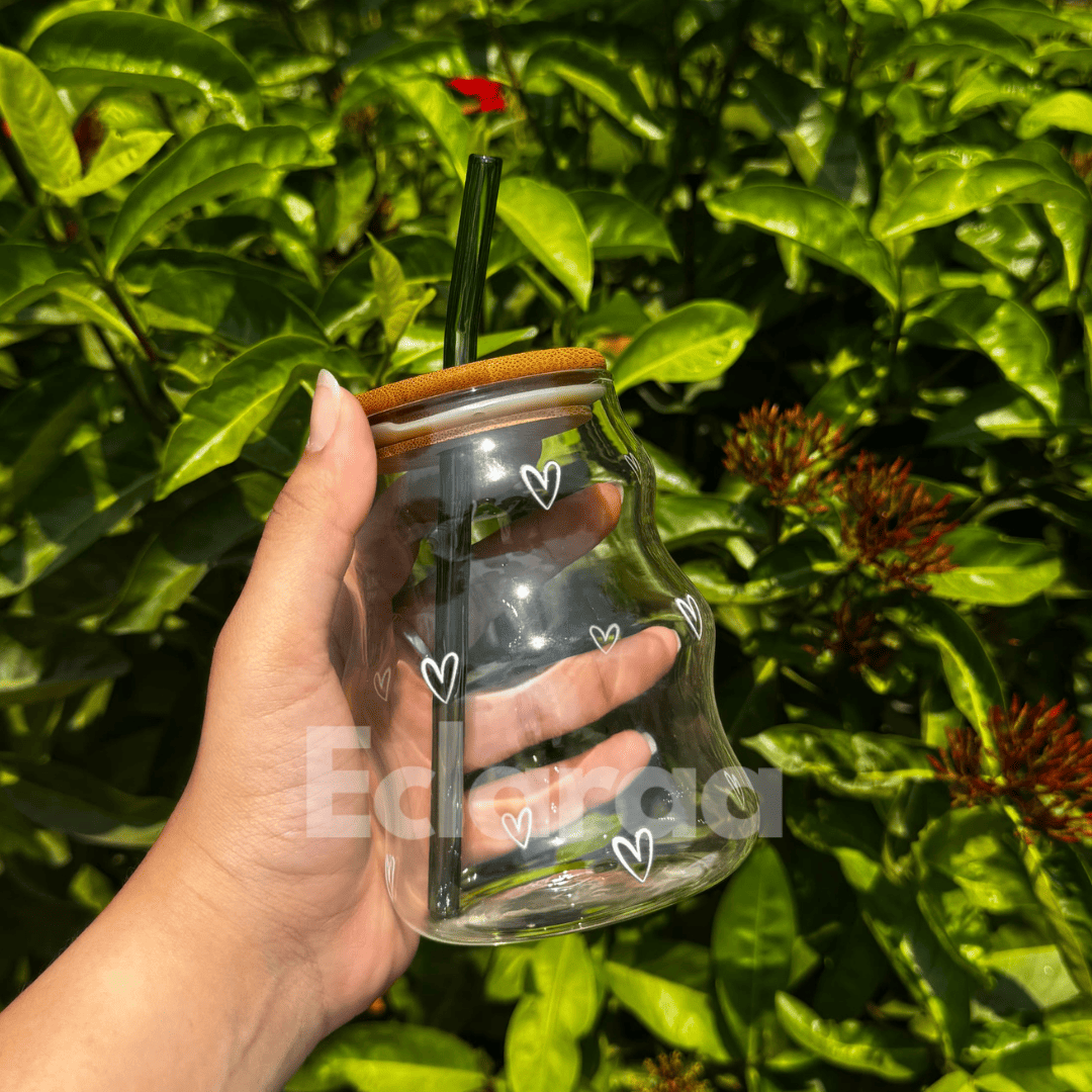 White heart UVDTF glass tumbler with bamboo lid and reusable straw – 530ml
