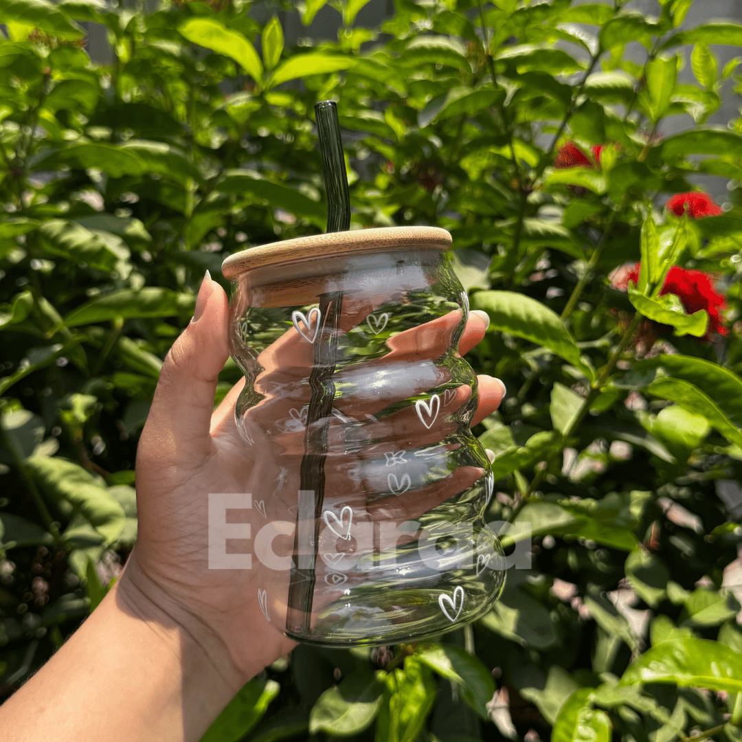 White heart UVDTF glass tumbler with bamboo lid and reusable straw β 530ml