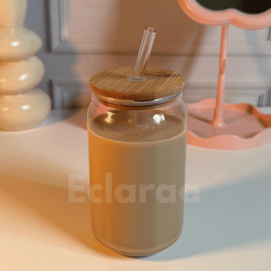 540ml Glass jar with wooden lid and straw
