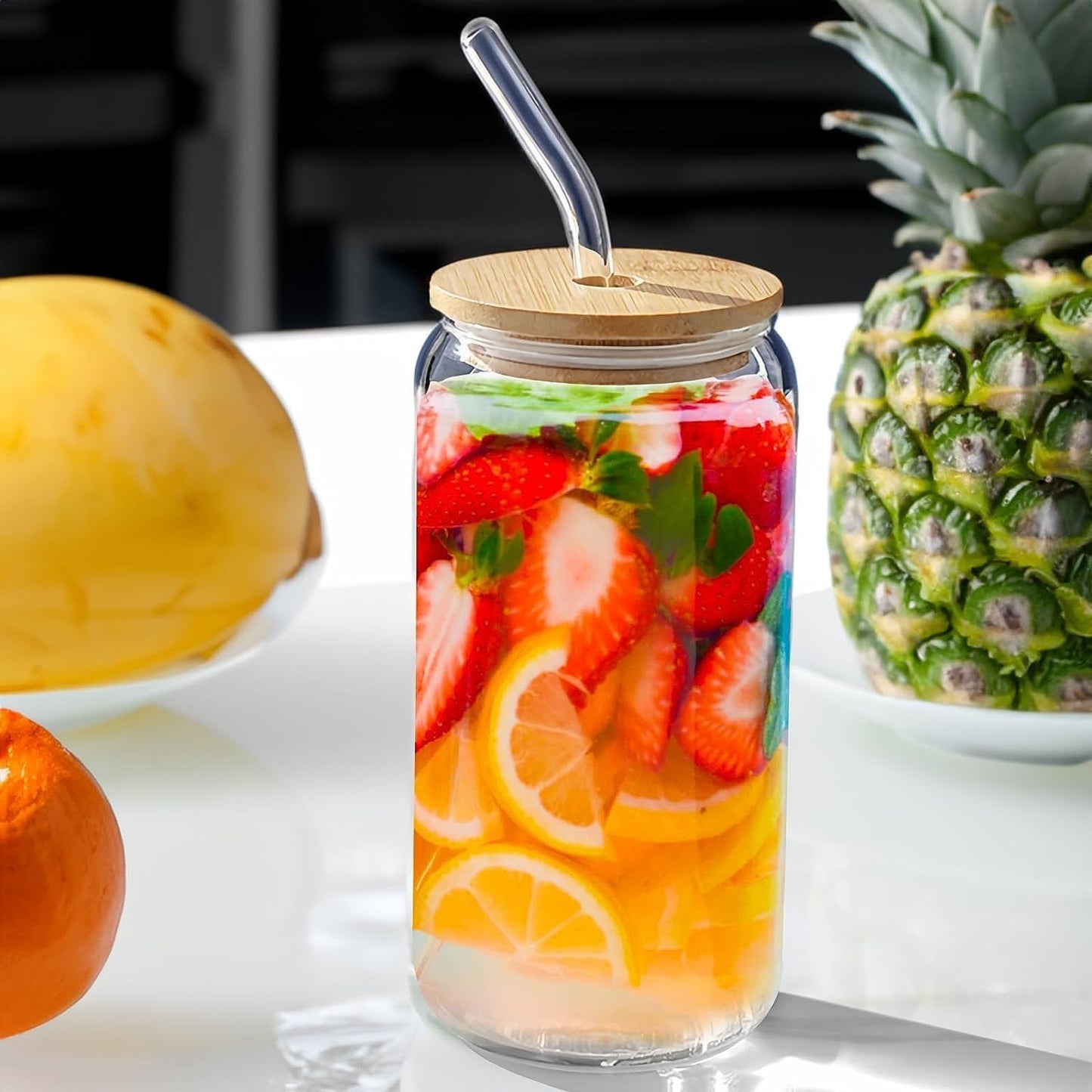 Can shape glass tumbler with bamboo lid and straw – 540ml reusable iced coffee cup